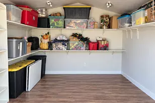 8151 W Turney Ave, Phoenix, AZ 85033 - Photo 37