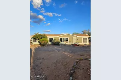 27485 S Clydesdale Avenue, Congress, AZ 85332 - Photo 1
