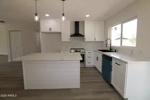 4302 E Jicarilla St, Phoenix, AZ 85044 - Photo 9