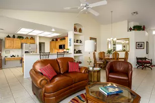 11512 E Laguna Azul Circle E, Mesa, AZ 85209 - Photo 5
