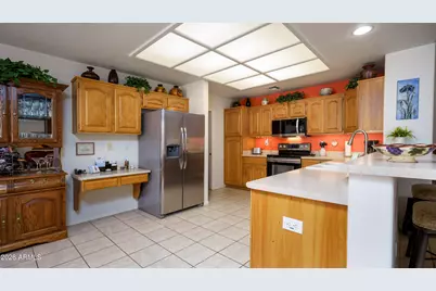 11512 E Laguna Azul Circle E, Mesa, AZ 85209 - Photo 7