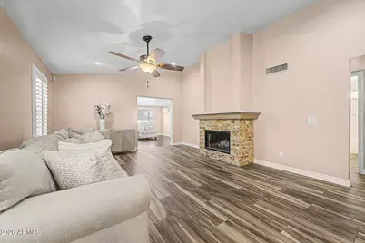 2919 E Woodland Drive, Phoenix, AZ 85048 - Photo 7