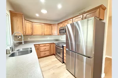 8314 E Keim Drive, Scottsdale, AZ 85250 - Photo 7