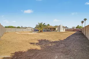4348 N 80th Dr, Phoenix, AZ 85033 - Photo 37