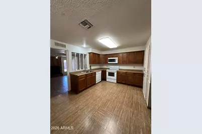 5653 W Hatcher Road, Glendale, AZ 85302 - Photo 3