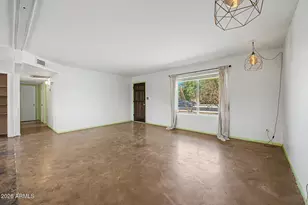 1031 W 10th St, Tempe, AZ 85281 - Photo 9