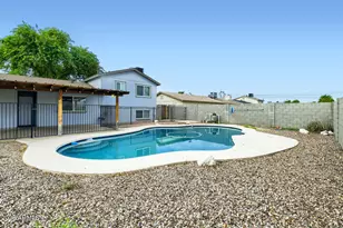 4648 E Alta Vista Rd, Phoenix, AZ 85042 - Photo 27
