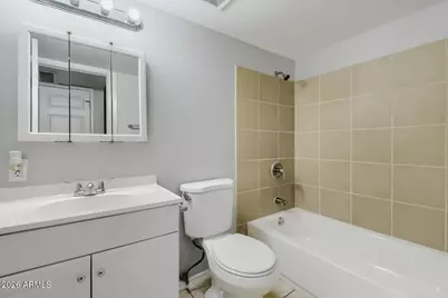 4648 E Alta Vista Road, Phoenix, AZ 85042 - Photo 21