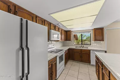 50921 W William Road, Aguila, AZ 85320 - Photo 11