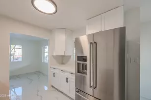1648 N 38th Dr, Phoenix, AZ 85009 - Photo 13