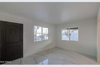 1648 N 38th Drive, Phoenix, AZ 85009 - Photo 9