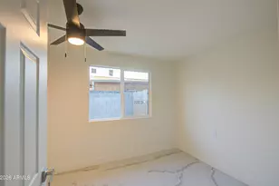 1648 N 38th Dr, Phoenix, AZ 85009 - Photo 23