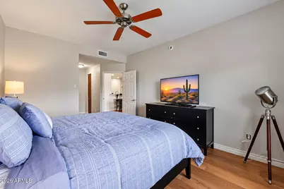 5350 E Deer Valley Drive #2266, Phoenix, AZ 85054 - Photo 13