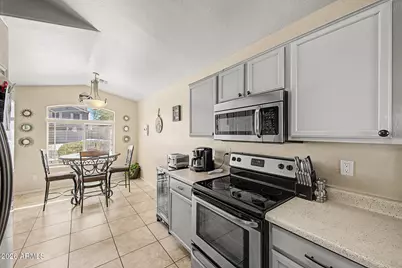 3120 W Pecan Road, Phoenix, AZ 85041 - Photo 15