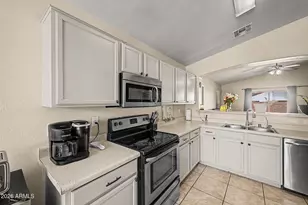 3120 W Pecan Rd, Phoenix, AZ 85041 - Photo 13