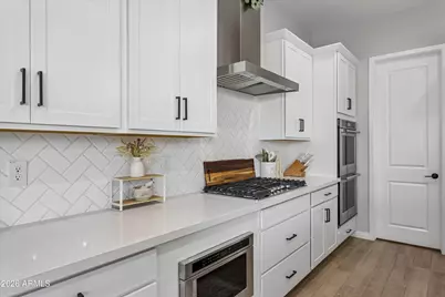 18229 W Reade Avenue, Litchfield Park, AZ 85340 - Photo 15