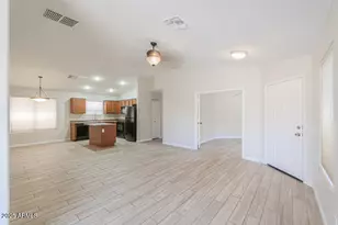 41740 W Sunland Dr, Maricopa, AZ 85138 - Photo 7