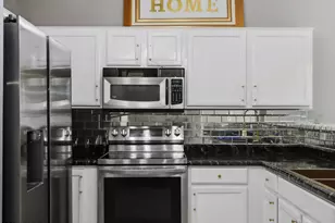 7031 W McMahon Way, Peoria, AZ 85345 - Photo 11