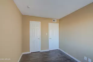 1463 N 53rd Dr, Phoenix, AZ 85043 - Photo 21
