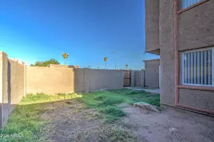 1463 N 53rd Dr, Phoenix, AZ 85043 - Photo 29
