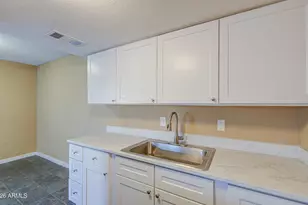 1463 N 53rd Dr, Phoenix, AZ 85043 - Photo 15
