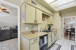 2441 S Honeysuckle Cir, Mesa, AZ 85209 - Photo 13