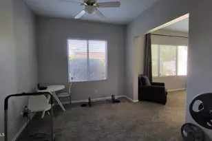 453 W Larona Ln, Tempe, AZ 85284 - Photo 9