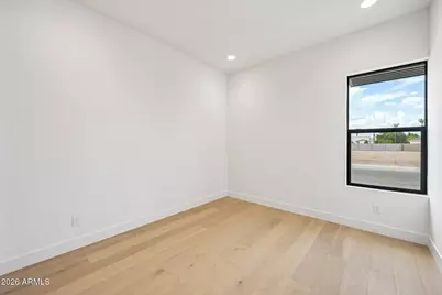 2451 E Aquarius Place, Chandler, AZ 85249 - Photo 13