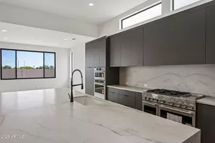 2451 E Aquarius Pl, Chandler, AZ 85249 - Photo 35