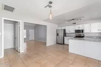 9353 E Altadena Avenue, Scottsdale, AZ 85260 - Photo 9