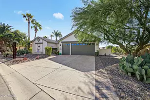 24806 S Lakewood Dr, Sun Lakes, AZ 85248 - Photo 3