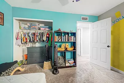 3844 W Caribbean Lane, Phoenix, AZ 85053 - Photo 17