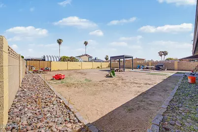 3844 W Caribbean Lane, Phoenix, AZ 85053 - Photo 23