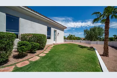 12245 S Running Bear Court, Phoenix, AZ 85044 - Photo 65