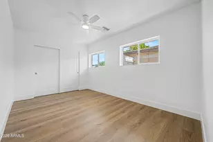 4542 N 50th Dr, Phoenix, AZ 85031 - Photo 17