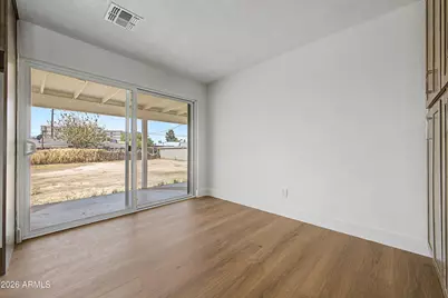 4542 N 50th Drive, Phoenix, AZ 85031 - Photo 9