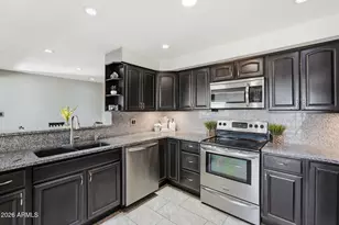 7940 E Camelback Rd, Scottsdale, AZ 85251 - Photo 17