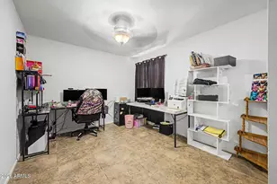1055 N Recker Rd, Mesa, AZ 85205 - Photo 17