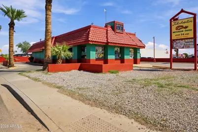 5033 N 67th Avenue, Glendale, AZ 85301 - Photo 1