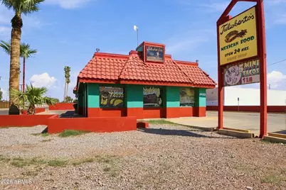 5033 N 67th Avenue, Glendale, AZ 85301 - Photo 3