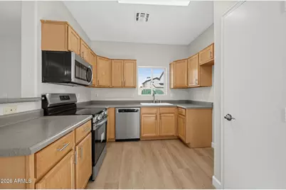 3817 W Oregon Avenue, Phoenix, AZ 85019 - Photo 9