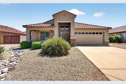 687 E Palomino Way, San Tan Valley, AZ 85143 - Photo 1