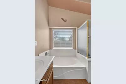 687 E Palomino Way, San Tan Valley, AZ 85143 - Photo 29