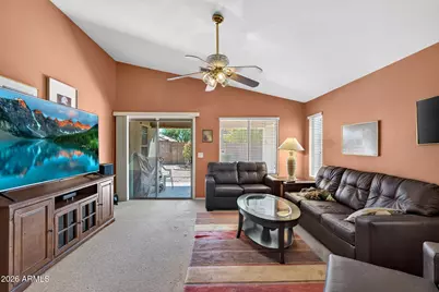 687 E Palomino Way, San Tan Valley, AZ 85143 - Photo 9