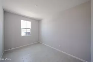 18266 W Sand Hls Dr, Surprise, AZ 85387 - Photo 3