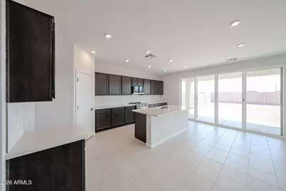 18266 W Sand Hills Drive, Surprise, AZ 85387 - Photo 9