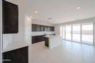 18266 W Sand Hls Dr, Surprise, AZ 85387 - Photo 9