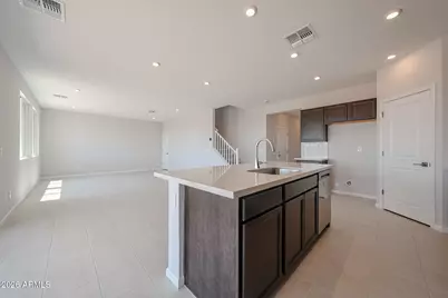 18266 W Sand Hills Drive, Surprise, AZ 85387 - Photo 19