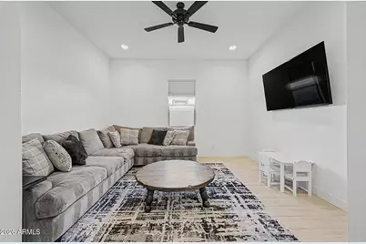 9527 E Solina Avenue, Mesa, AZ 85212 - Photo 23