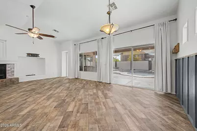 614 S 111th Drive, Avondale, AZ 85323 - Photo 9